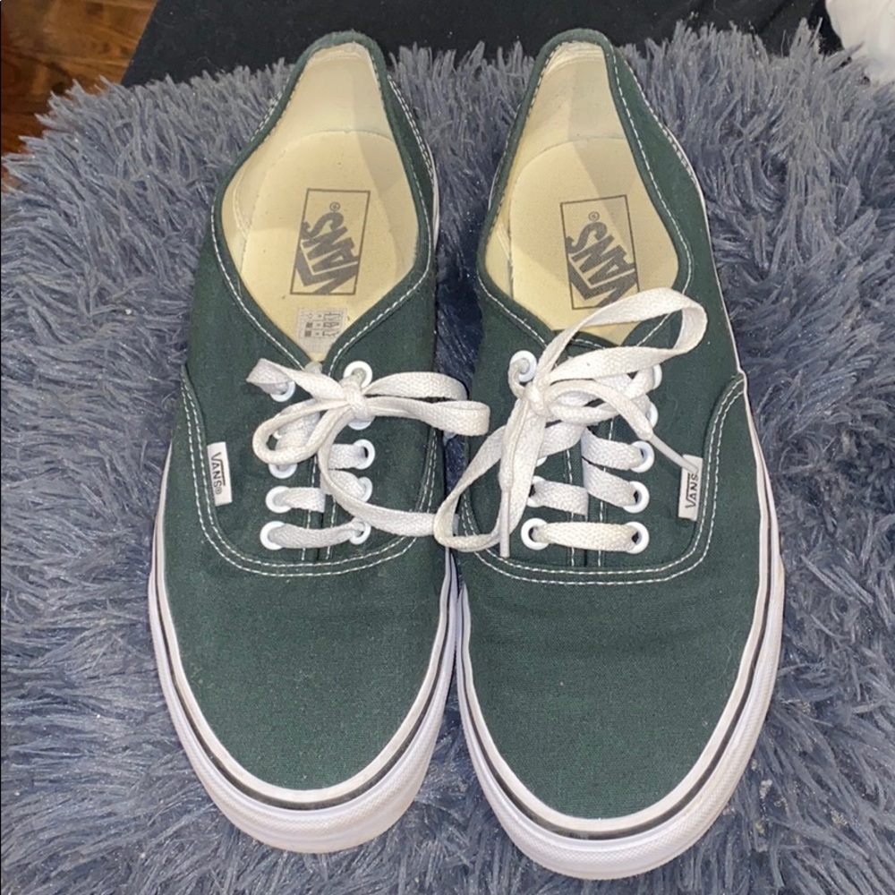 Women olive green vans